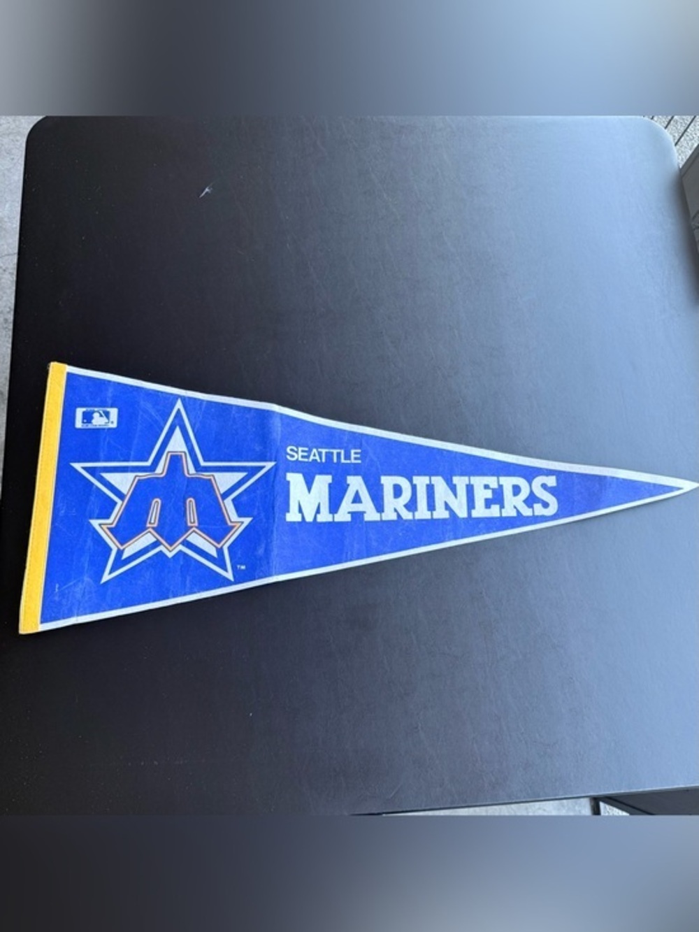Vintage 70’s-80’s Officially Licensed Seattle Mariners Baseball pennant